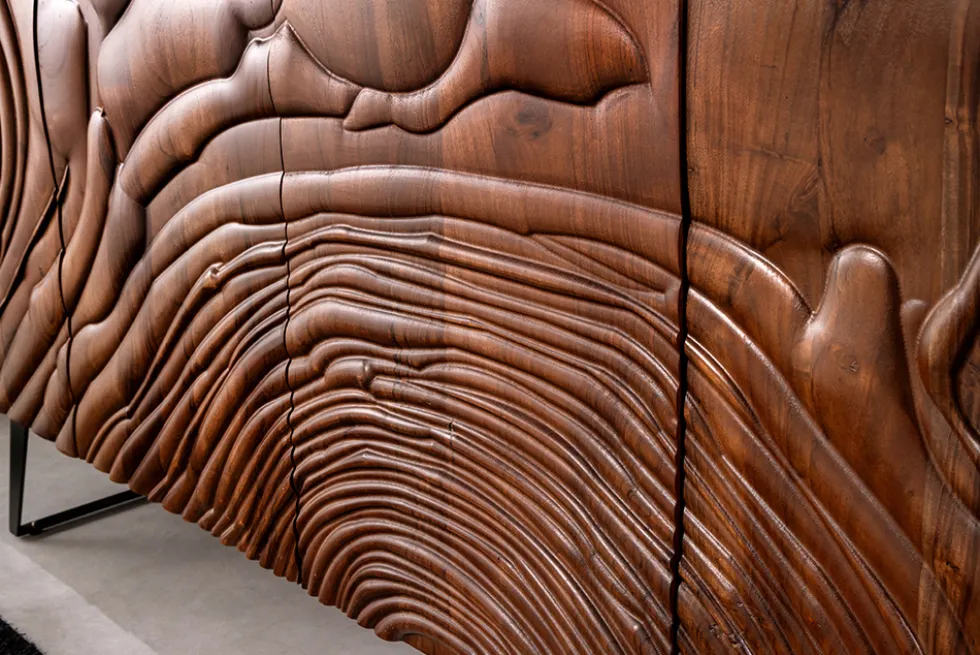 Massives Sideboard FLUID 175cm braun Mangoholz 3D-Design Kufengestell