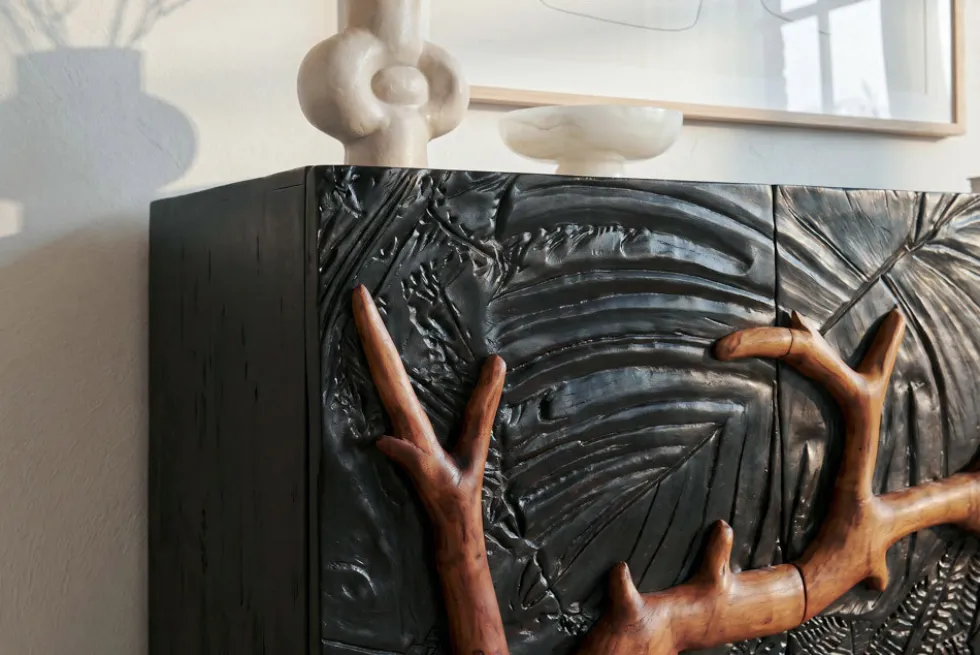 Massives Sideboard FOREST 160cm schwarz braun Mangoholz sechs Fächer 3D-Front