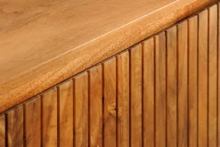Massives Sideboard GATSBY 160cm natur Mangoholz schwarz Metall mit Lamellenfront