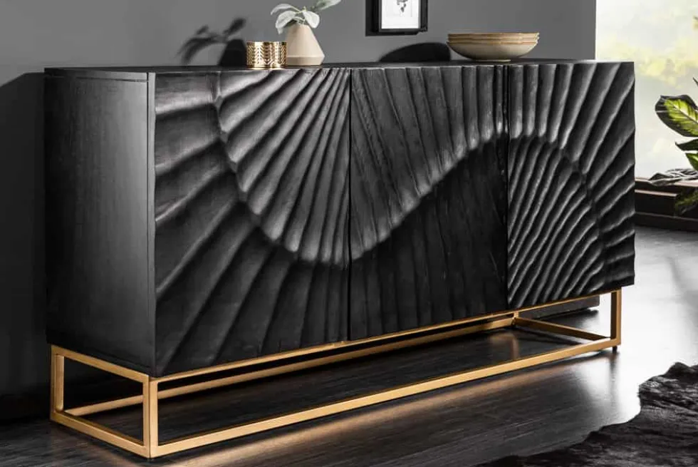 Massives Sideboard SCORPION 140cm schwarz Mangoholz aufwendige 3D Schnitzereien