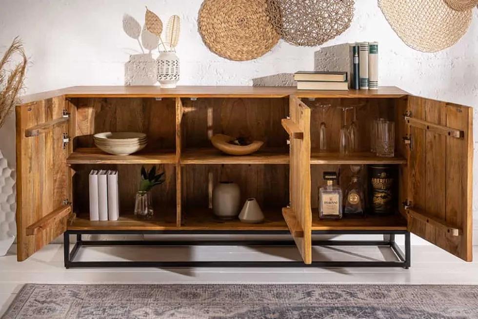 Massives Sideboard SCORPION 140cm braun Mangoholz aufwendige 3D Schnitzereien