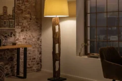 Massive Stehlampe BARRACUDA 177cm natur Akazienholz Baumwollschirm weiß Baumstamm