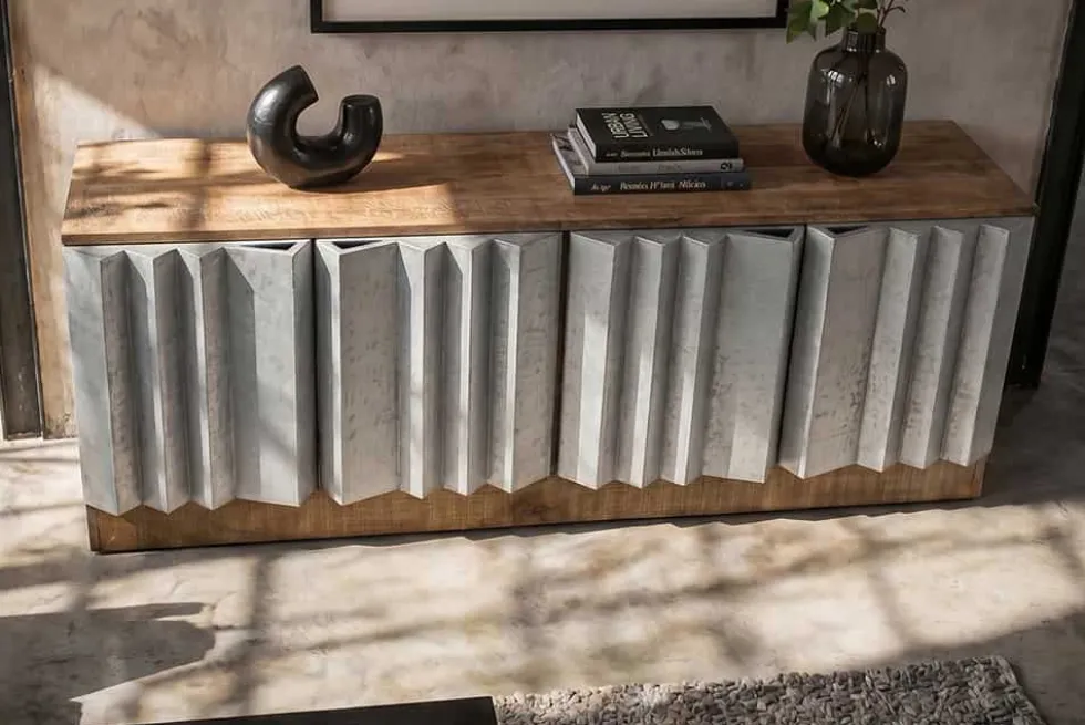 Massives TV-Board ZALVERO 150cm natur silber Mangoholz mit Metall-Aluminium Front