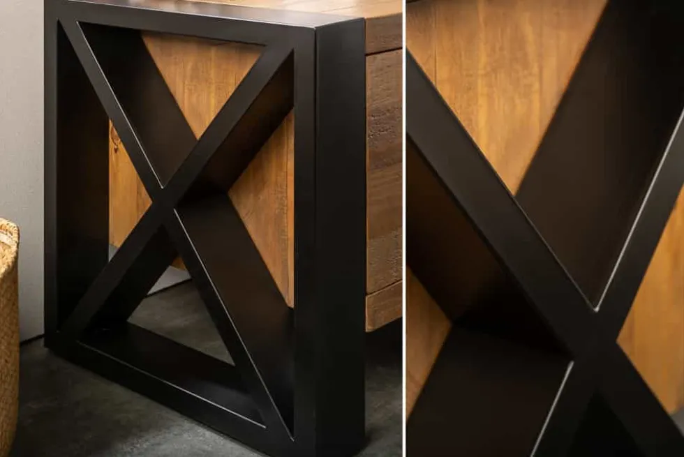 Massives TV-Lowboard THOR 200cm recyceltes Pinienholz im Industrial Design