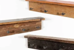 Massive Wandgarderobe HEMINGWAY 60cm natur recyceltes Teakholz mit Ablage
