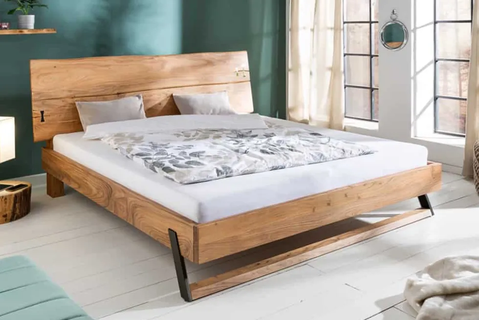 Massivholz Bett AMAZONAS 180x200cm Akazie Baumkante natur Doppelbett