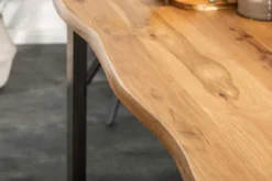 Massivholz Esstisch LIVING EDGE 180cm natur Wildeiche geölt Baumkante Kufengestell
