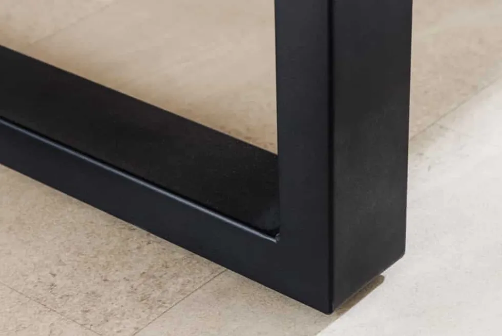 Massivholz Esstisch WILD OAK 200cm natur Wildeiche Schweizer Kante Metall U-Gestell