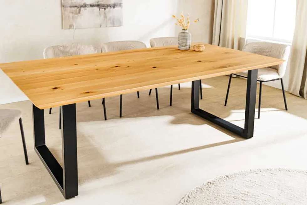 Massivholz Esstisch WILD OAK 200cm natur Wildeiche Schweizer Kante Metall U-Gestell