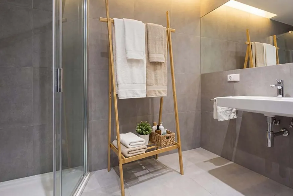 Massivholz Garderobe ZEN-BO 160cm natur Bambus Kleiderstange mit Ablage