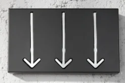 Moderne Design Wandgarderobe ARROW 30cm schwarz mit 3 Haken