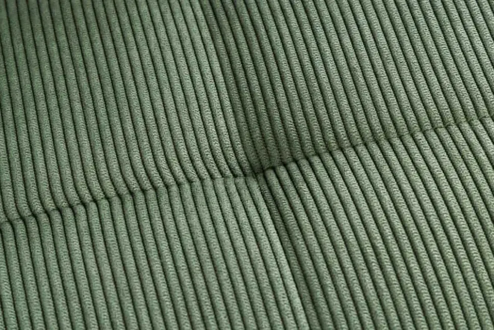 Moderner Design Stuhl TRES CHIC grün Cord schwarze Metallbeine Esszimmer