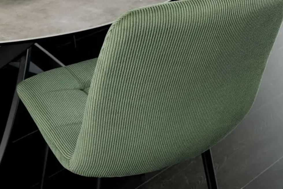 Moderner Design Stuhl TRES CHIC grün Cord schwarze Metallbeine Esszimmer