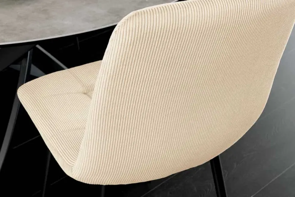 Moderner Design Stuhl TRES CHIC beige Cord schwarze Metallbeine Esszimmer