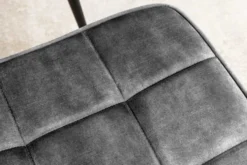 Moderner Hocker SCANDINAVIA grau Samt schwarze Metallbeine Fußhocker