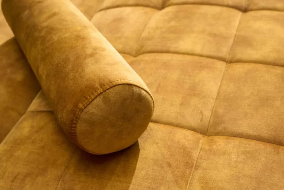 Modernes Schlafsofa COUTURE 200cm senfgelb Microvelours 3-Sitzer Couch mit Schlaffunktion