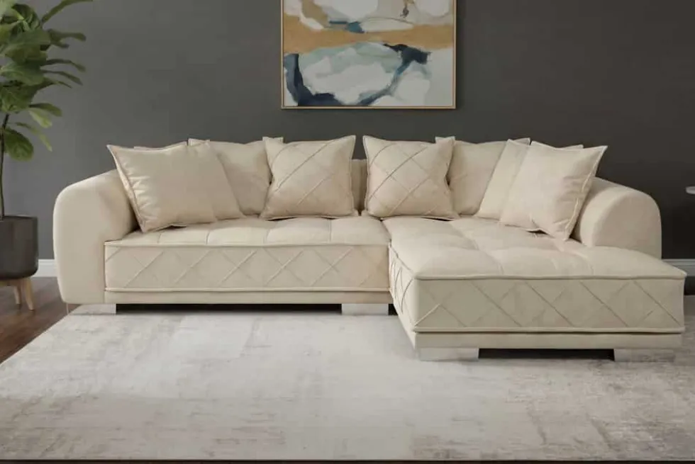 Modernes XXL Ecksofa DECADENCIA 320cm beige Samt Bigsofa inkl. Kissen