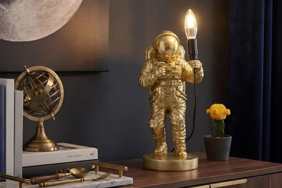 Moderne Tischlampe ASTRONAUT 40cm gold Skulptur handmade
