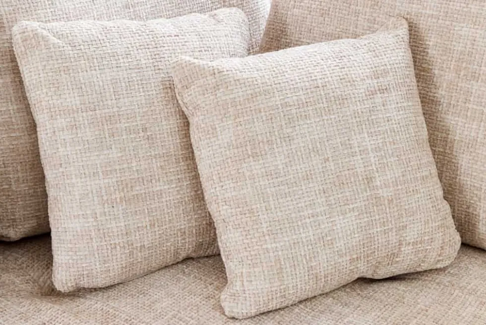 Moderne Wohnlandschaft KENT 220cm champagner beige Strickstoff Ecksofa inkl. Hocker
