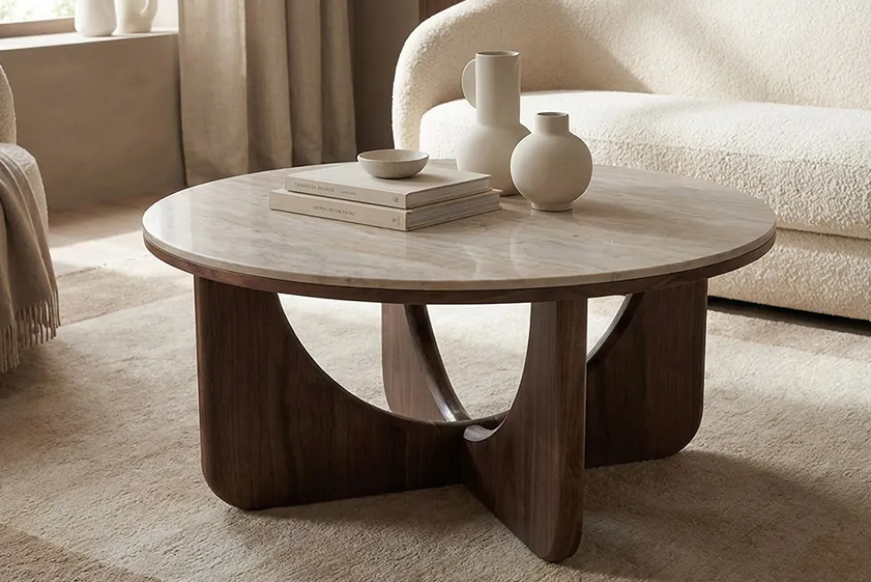 Runder Couchtisch ENSO 80cm champagner greige Travertin Keramik Walnussholz