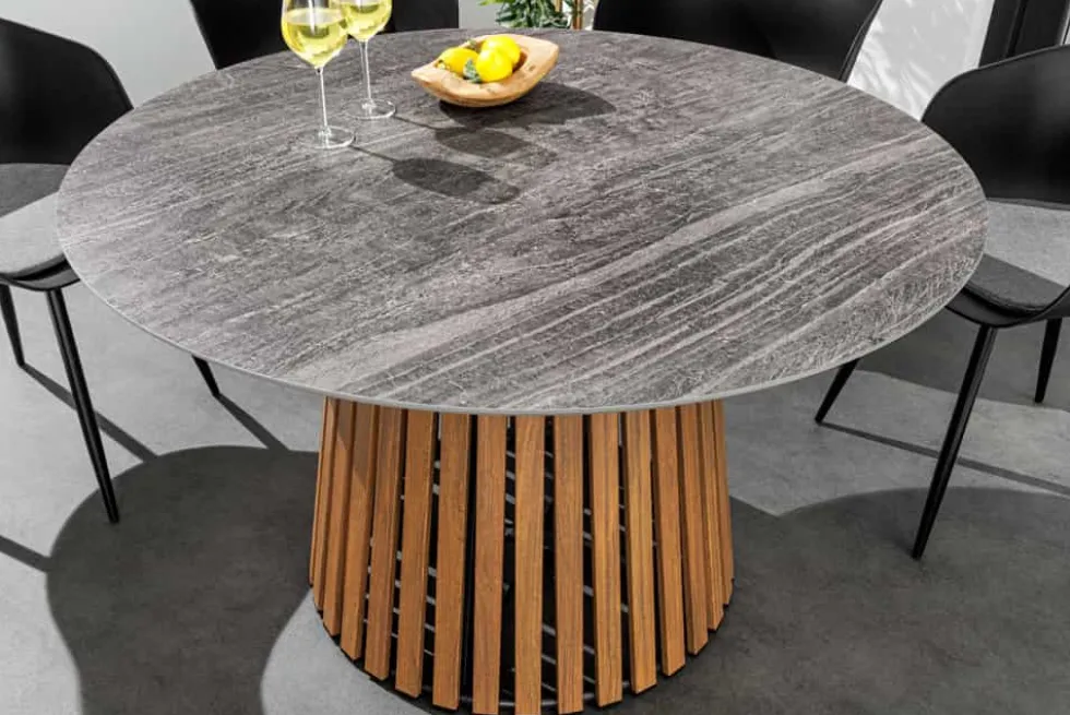 Runder Esstisch VALHALLA 115cm Keramik Lamellen-Design Indoor Outdoor