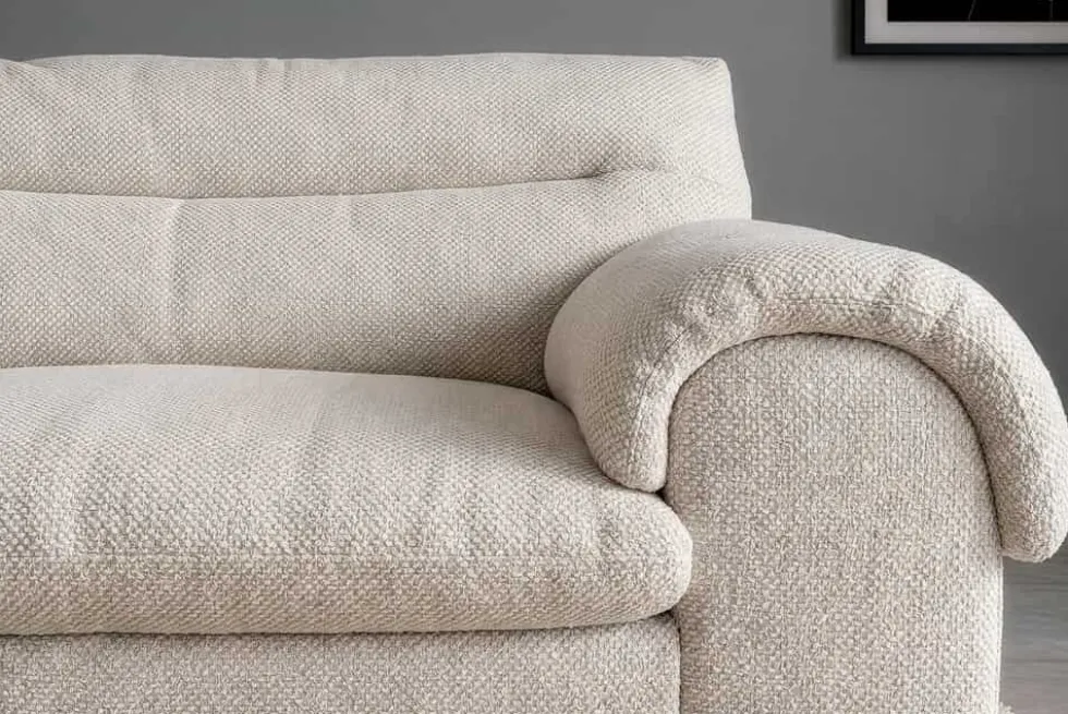 3-Sitzer Sofa SIXTH SENSE 210cm beige Bouclé-Strickstoff mit Nosagfederung und Daunenfedern