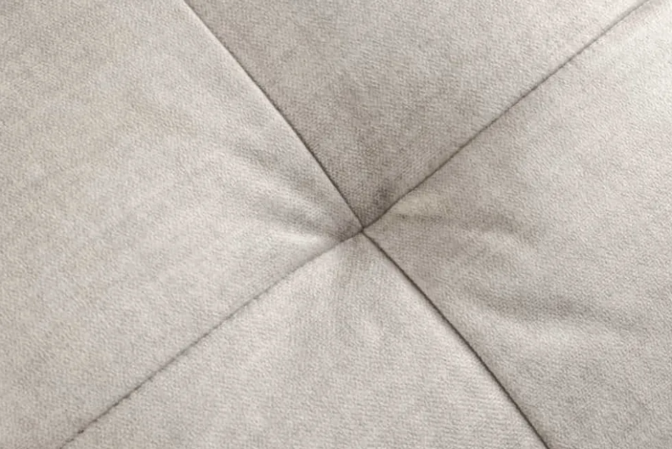 Sofa mit Schlaffunktion SMART 140cm champagner beige hochwertiger Vogue Seiden Samtstoff