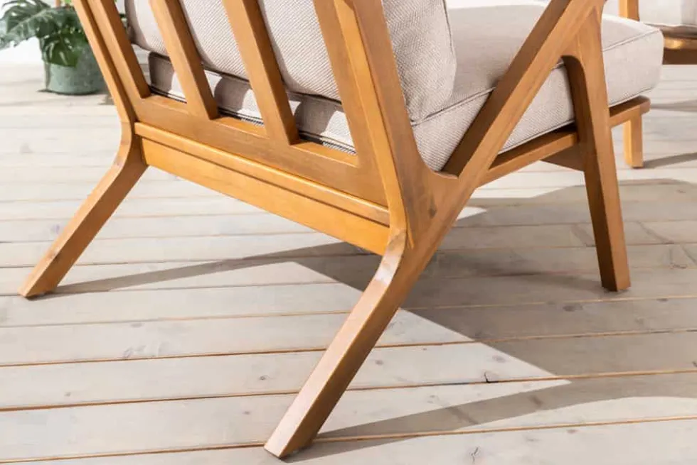 Wetterfestes Gartenlounge-Set COMFORT LINE natur beige Akazie 4-teilig inkl. Tisch